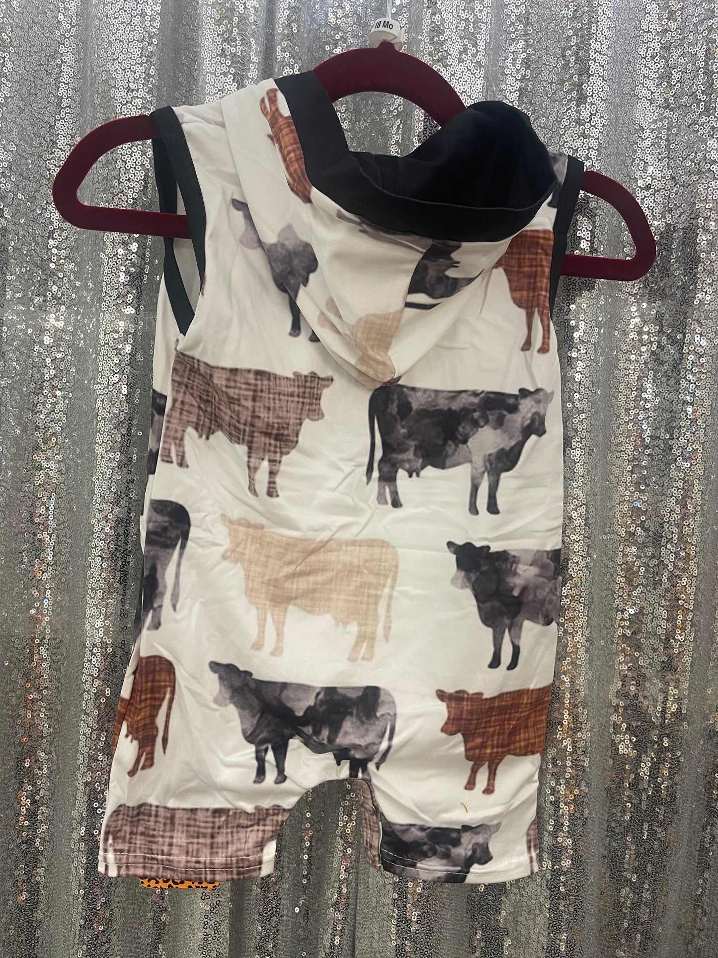 Cut off Sleeves Cow Themed Hooded Romper/Onesie w/ Pockets